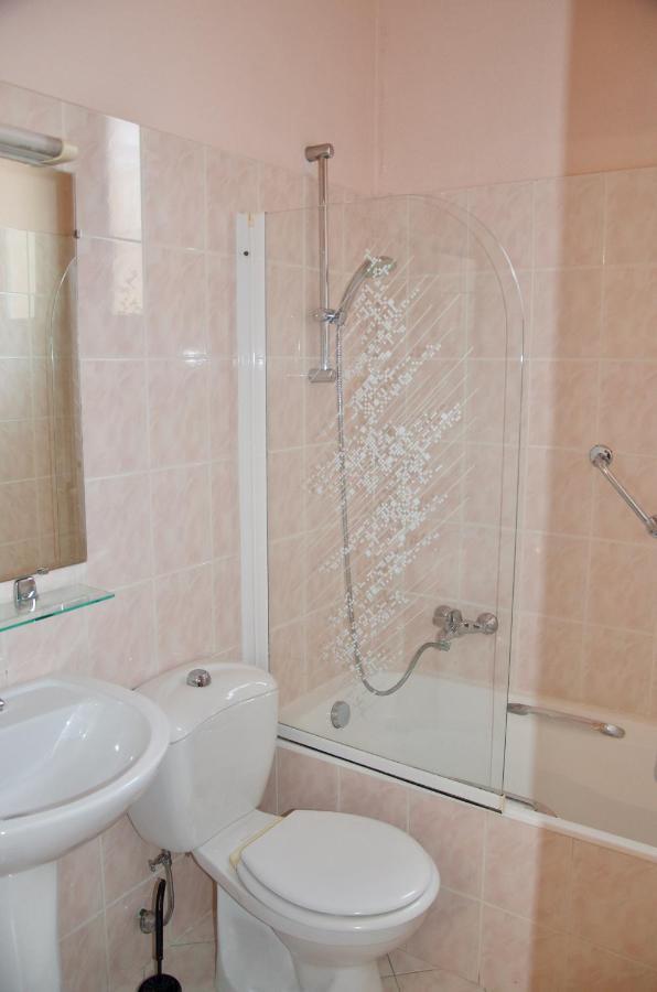 Appartement 2 Les Clematites Menton Exterior foto
